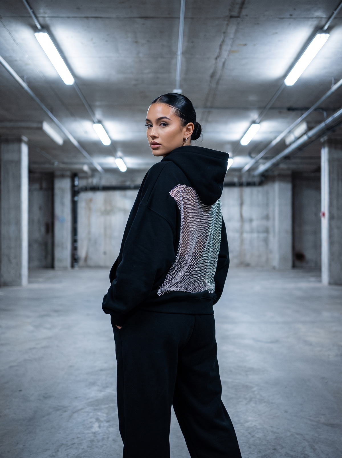 Vera Reveal V2 Hoodie