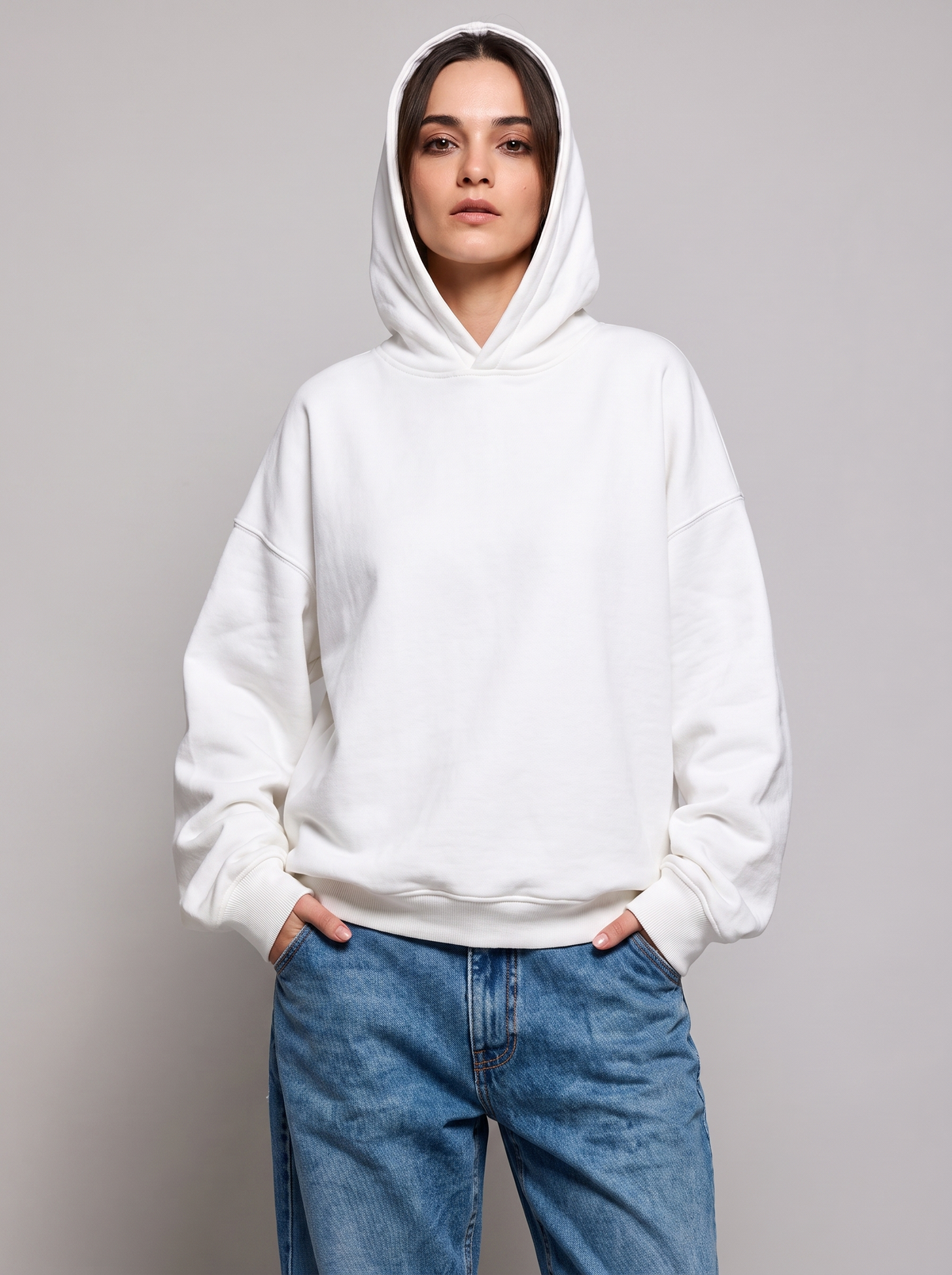Vera Reveal V2 Hoodie